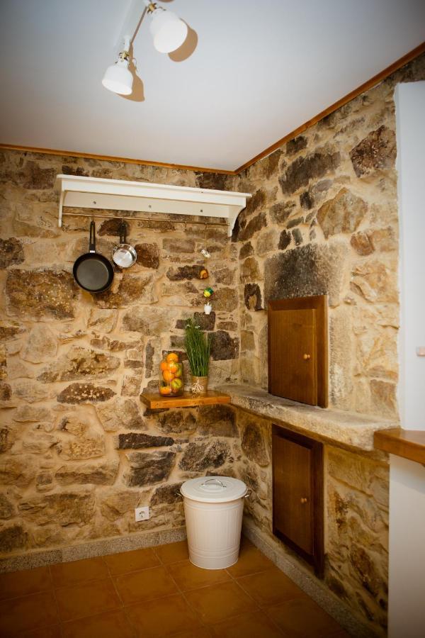 Mina Nai, Casa Rural Lalín Buitenkant foto